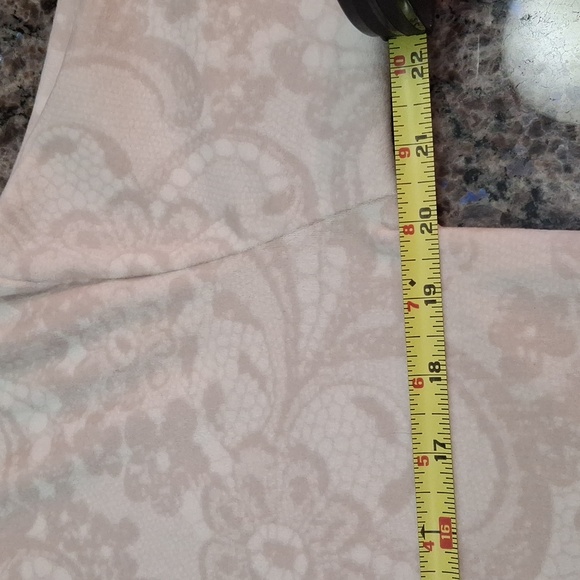 "SIMPLY VERA" by Vera Wang, Women's Sz. S, polyester and spandex, great conditio - Picture 8 of 14